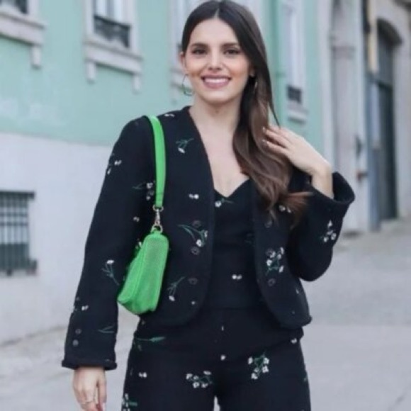 NWT Zara XS Floral Embroidered Textured Short Jacket Open Blazer 4786/044/800 - Picture 2 of 10